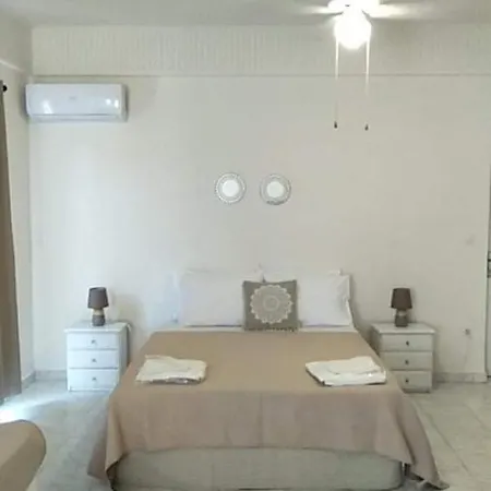 Joy Zakynthos לגאנאס