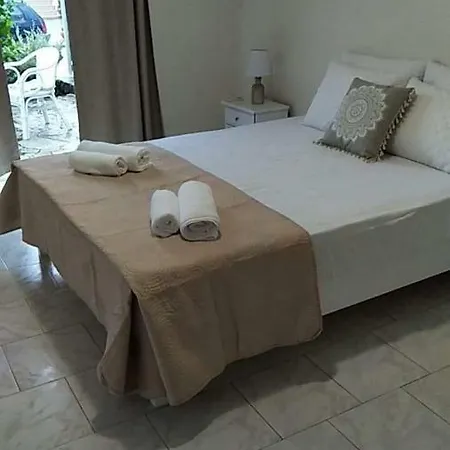 Joy Zakynthos ラガナス